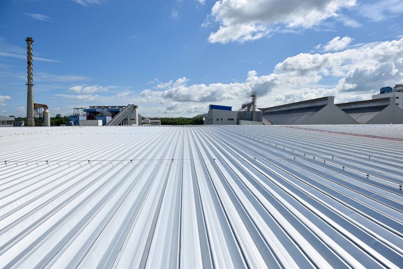 Best Industrial Roofing Contractors in Topsham, ME